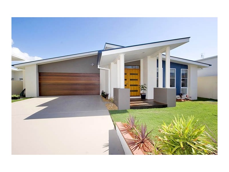 10 Point Break Circuit, Kingscliff NSW 2487