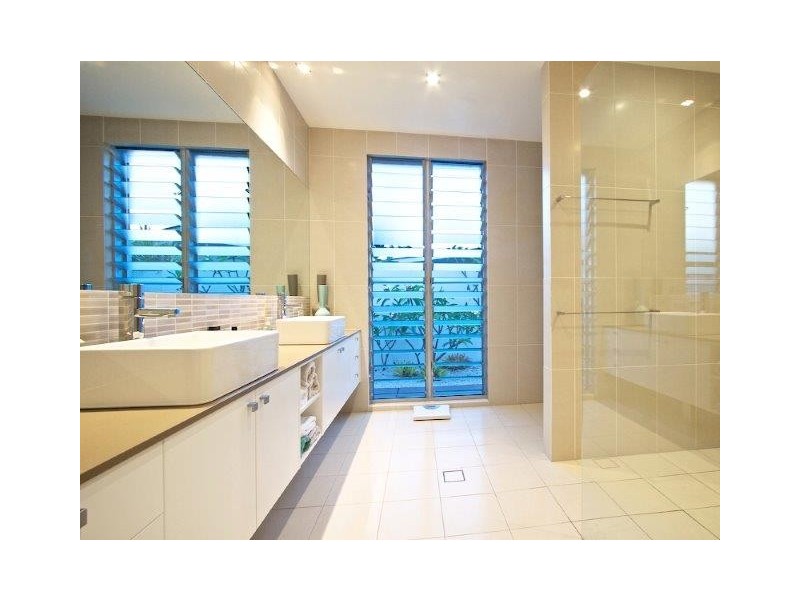 5 Snapper Ave, Kingscliff NSW 2487