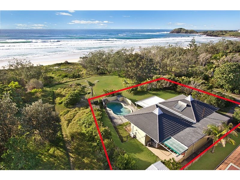 2 Cypress Crescent, Cabarita Beach NSW 2488