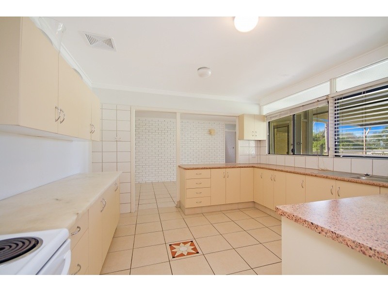 2 Cypress Crescent, Cabarita Beach NSW 2488