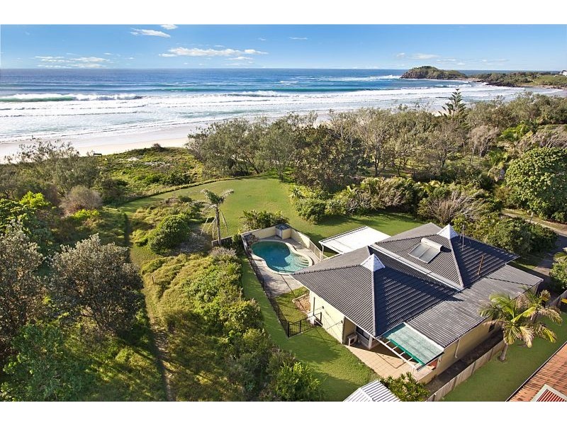 2 Cypress Crescent, Cabarita Beach NSW 2488