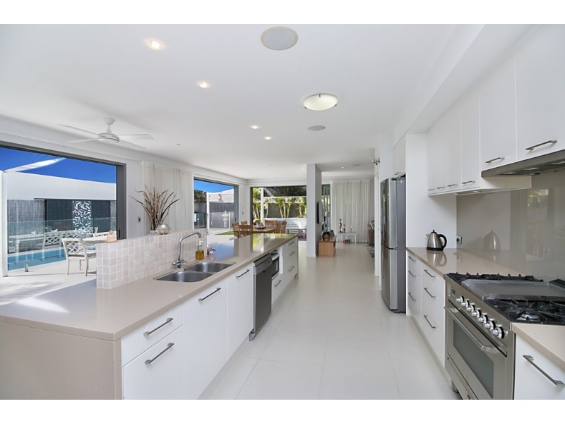 2 Aeolus Lane, Casuarina NSW 2487