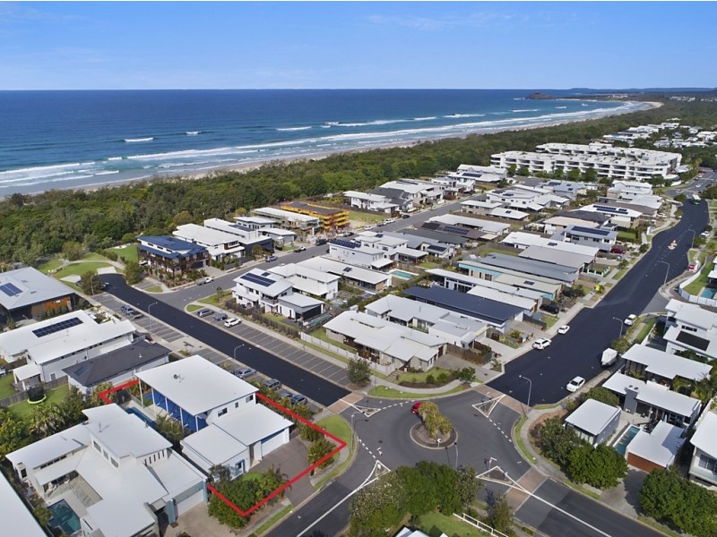 2 Aeolus Lane, Casuarina NSW 2487