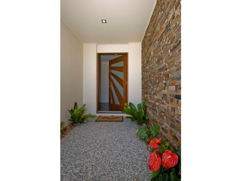 420 Casuarina Way, Casuarina NSW 2487