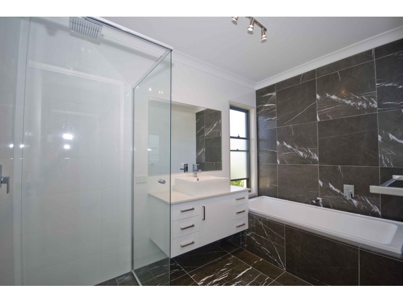 420 Casuarina Way, Casuarina NSW 2487