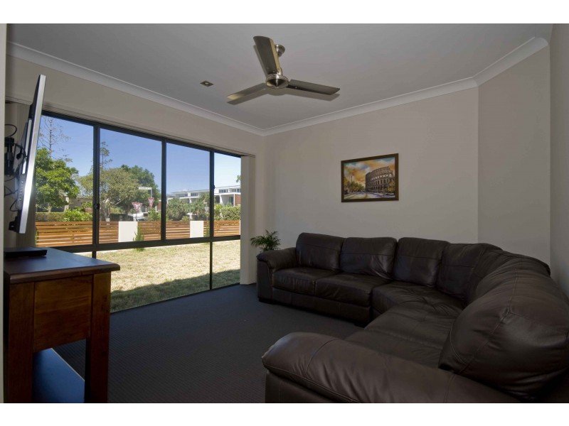 420 Casuarina Way, Casuarina NSW 2487