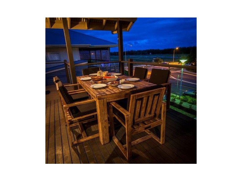 694 Casuarina Way, Casuarina NSW 2487