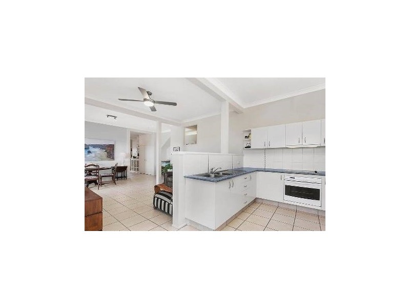 12 Blue Haze Crescent, Banora Point NSW 2486