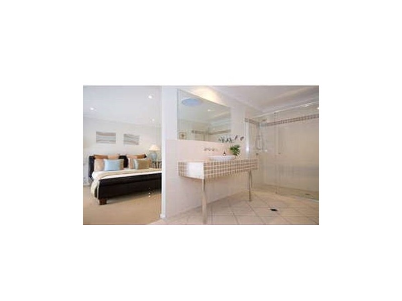 12 Blue Haze Crescent, Banora Point NSW 2486