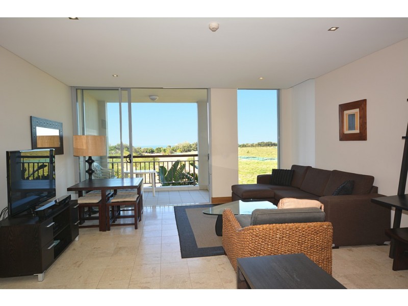 202/9 Dianella Drive, Casuarina NSW 2487