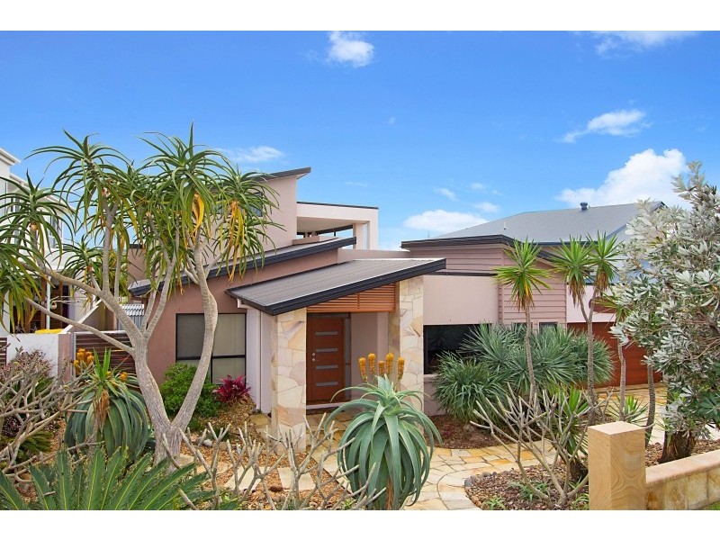 37 Salt Water Crescent, Kingscliff NSW 2487