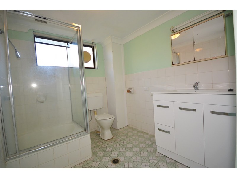 2/12 Dry Dock Road, Tweed Heads South NSW 2486