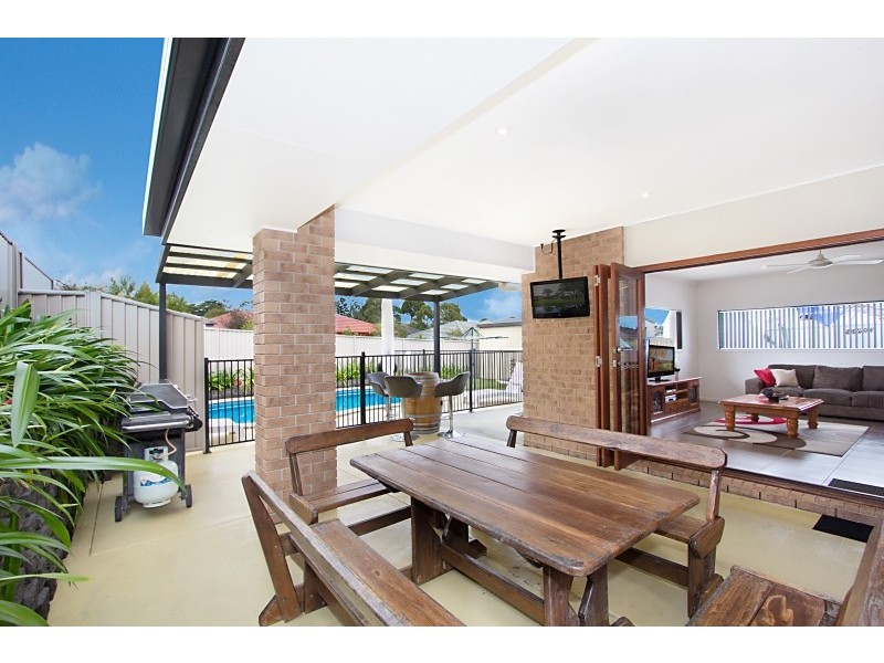 8 Terrigal Street, Pottsville NSW 2489