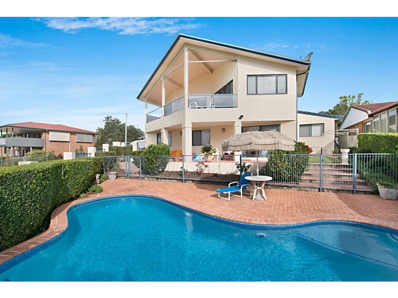 9 McPhail Avenue, Kingscliff NSW 2487