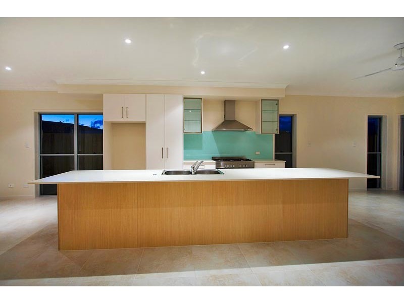 2/6 Coogera Lane, Casuarina NSW 2487