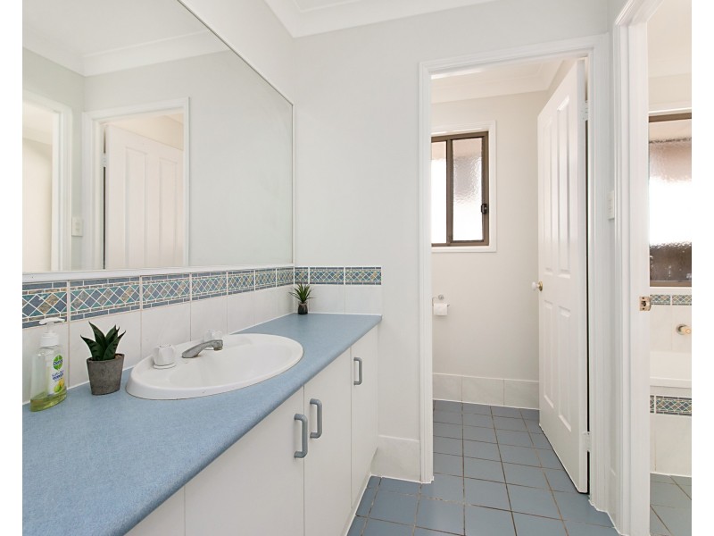 26 John Robb Way, Cudgen NSW 2487