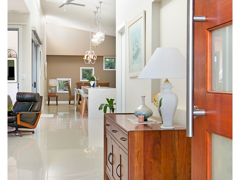 11 Lobelia Crescent, Casuarina NSW 2487