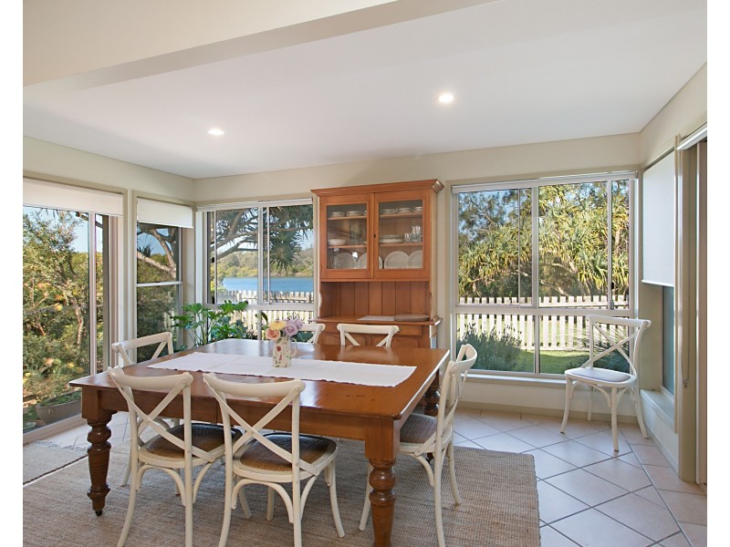 87 Overall Drive, Pottsville NSW 2489