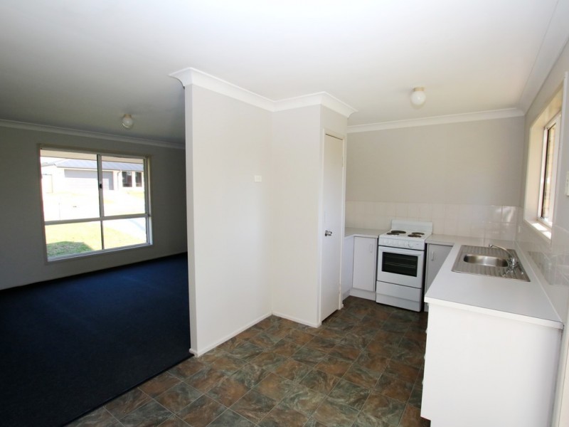 12 Therese Street, Marsden QLD 4132