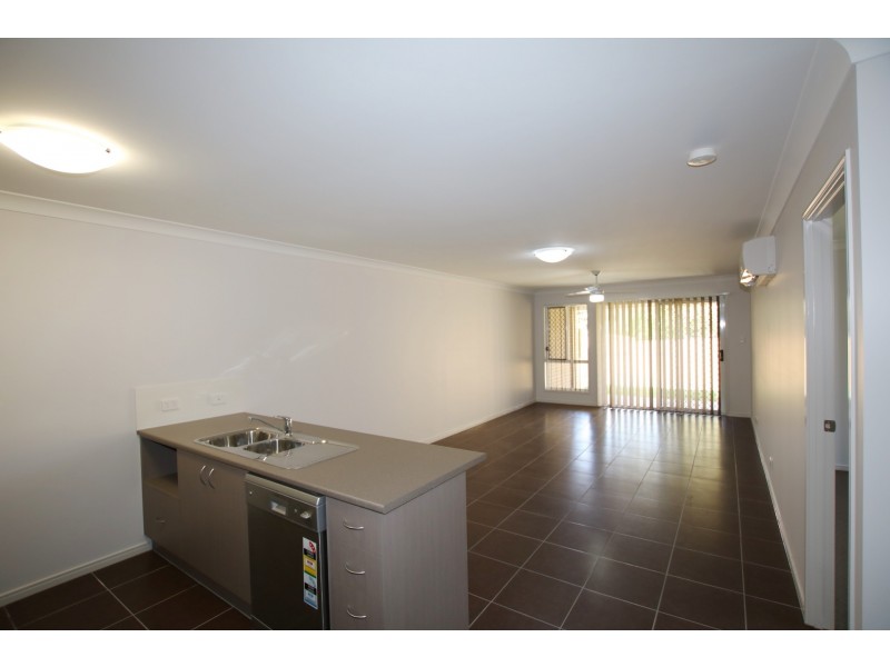 2/94b Logan Reserve Road, Waterford West QLD 4133