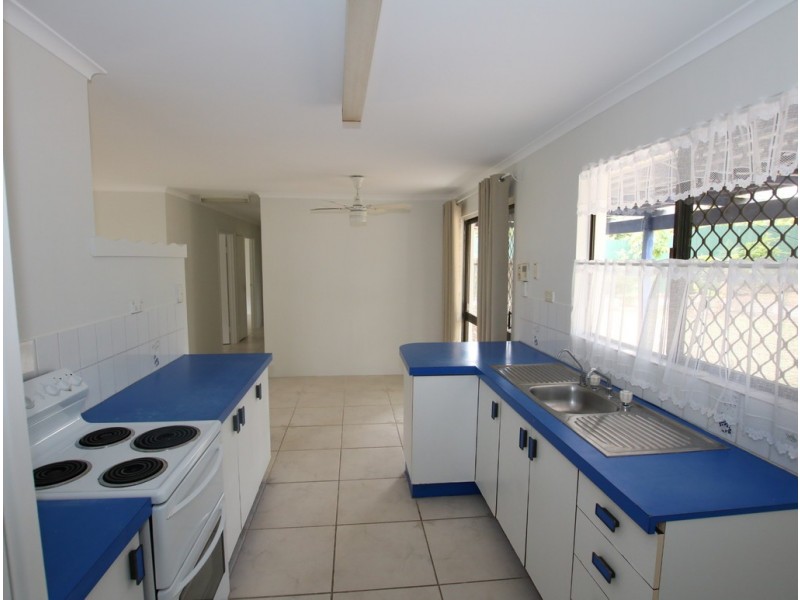 28 Quandong Street, Crestmead QLD 4132