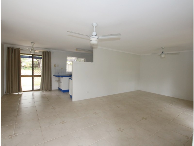 28 Quandong Street, Crestmead QLD 4132