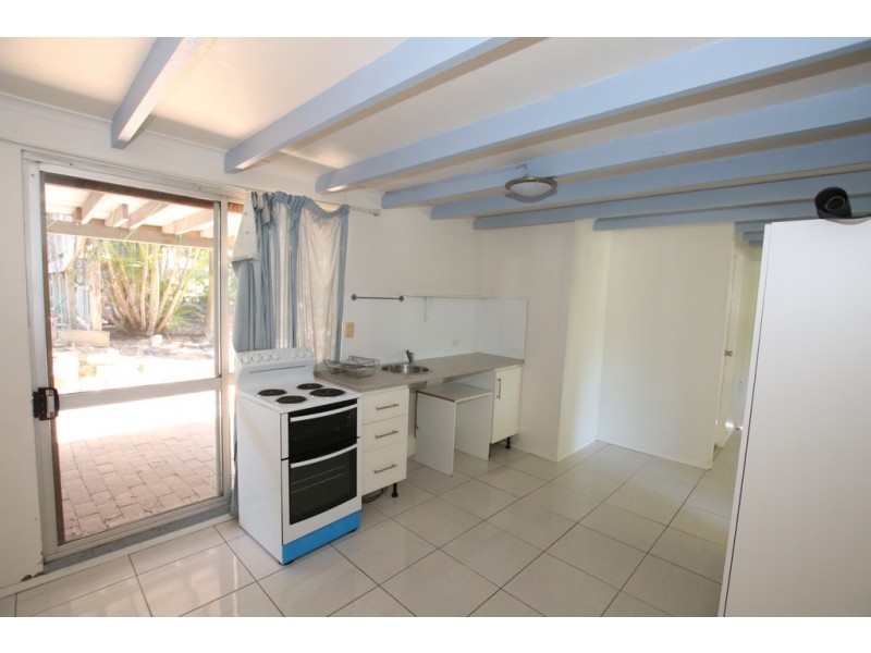 16 Parkland Avenue, Browns Plains QLD 4118