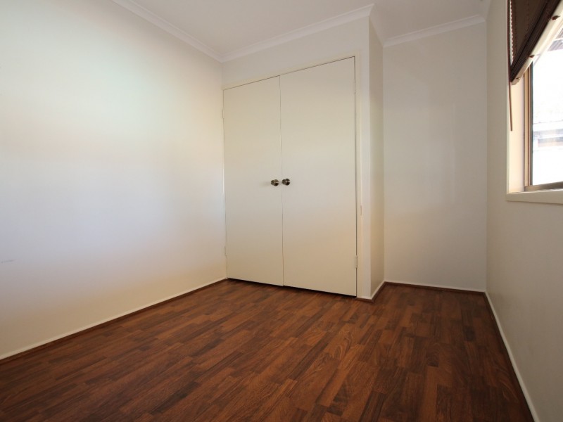 27 Forestwood Street, Crestmead QLD 4132