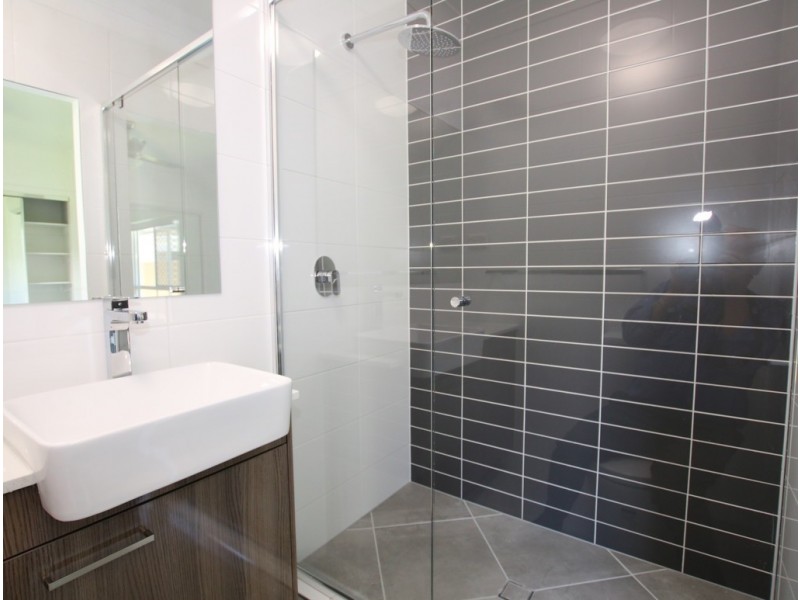 1/12 Waheed Street, Marsden QLD 4132