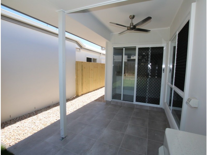 1/12 Waheed Street, Marsden QLD 4132
