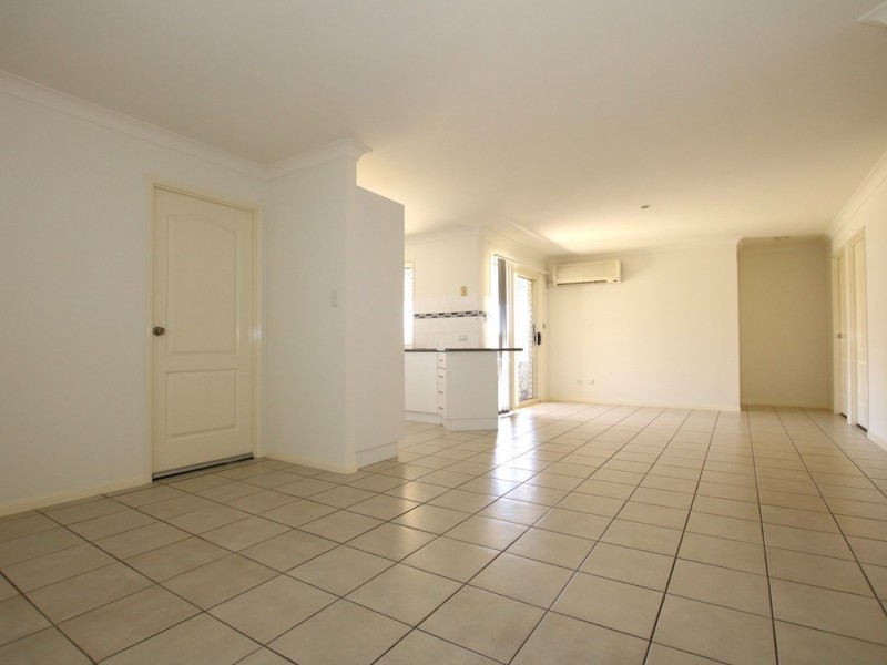 12 James Street, Crestmead QLD 4132