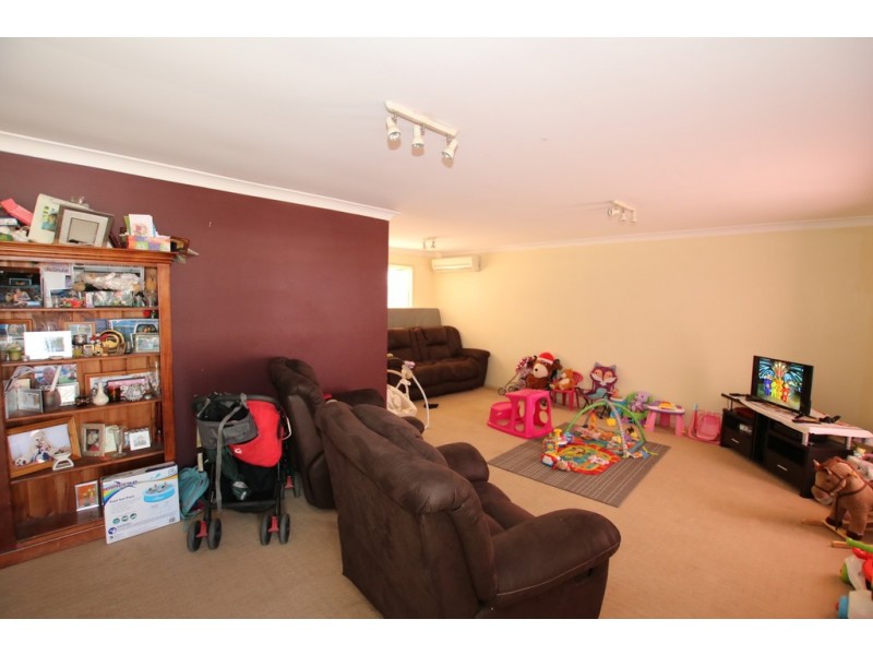100 Haig Road, Loganlea QLD 4131