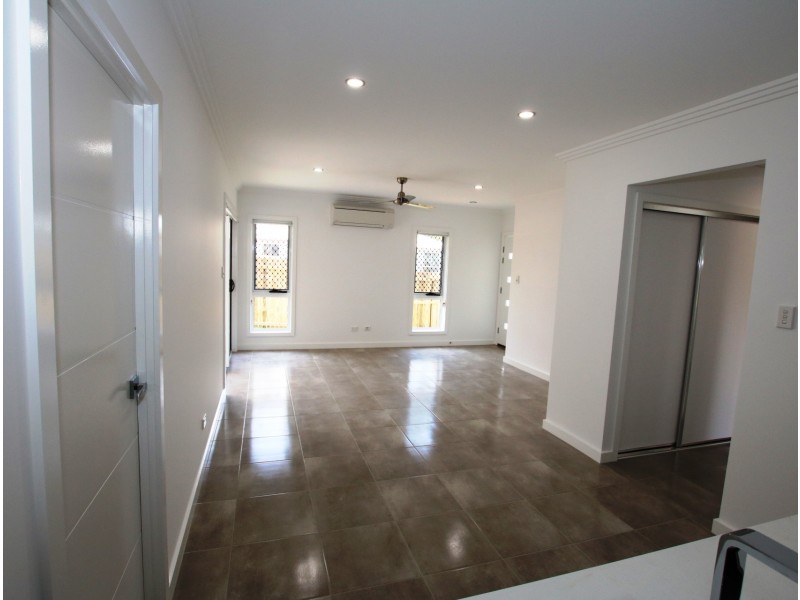 1/16 Waheed Street, Marsden QLD 4132