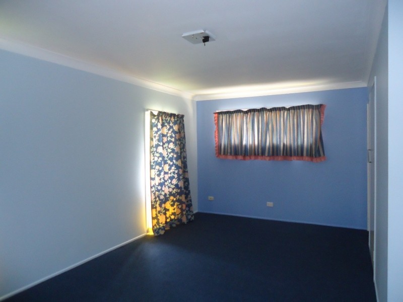 11 Crestview Street, Loganlea QLD 4131