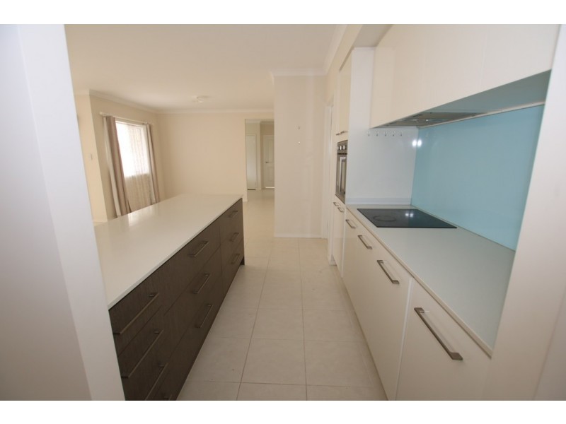 76a Richards Street, Loganlea QLD 4131