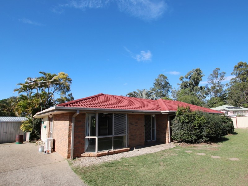 12 Whiteman Street, Crestmead QLD 4132
