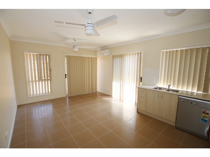 2/118 Kerry Street, Marsden QLD 4132