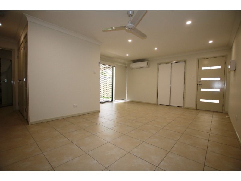 2/16 Tremain Street, Marsden QLD 4132