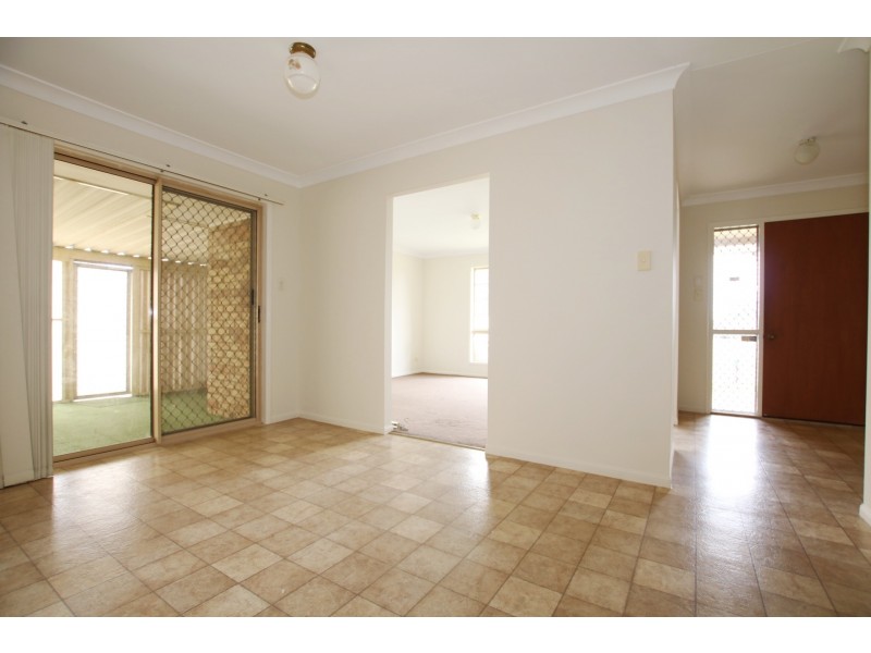 44 Wilkinson Drive, Crestmead QLD 4132