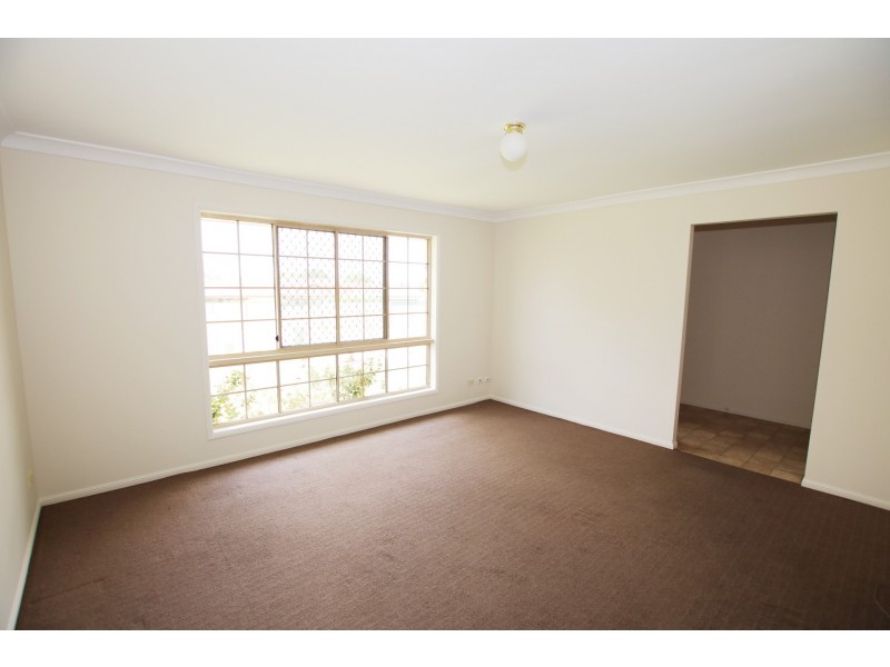 44 Wilkinson Drive, Crestmead QLD 4132