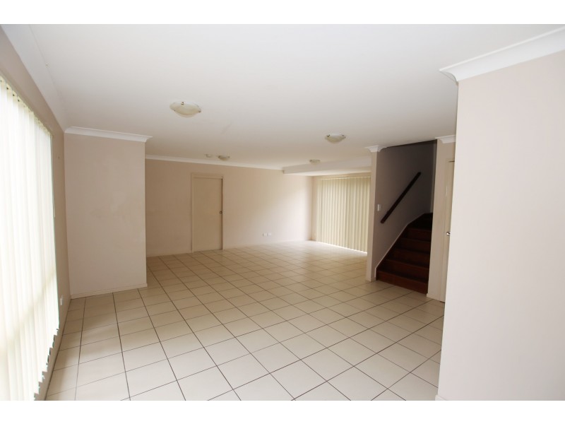 14 Shelley Avenue, Mount Warren Park QLD 4207