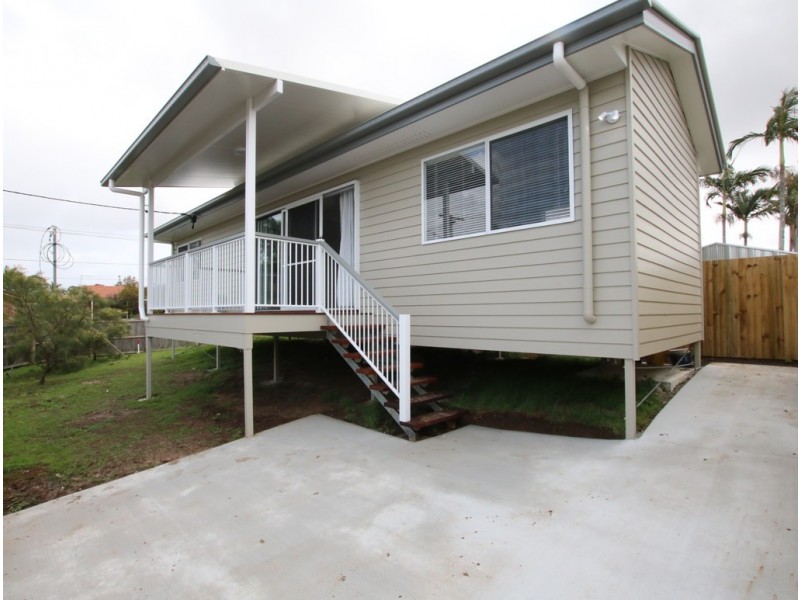 2/11 Biotite Street, Bethania QLD 4205