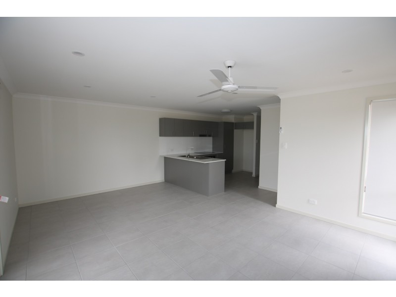 1/90 Bambil Street, Marsden QLD 4132