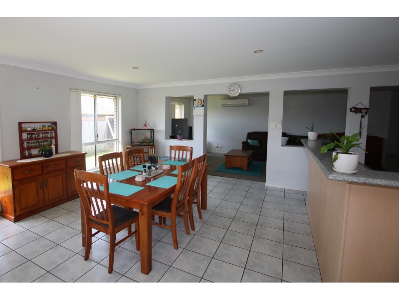 122 Fourth Avenue, Marsden QLD 4132