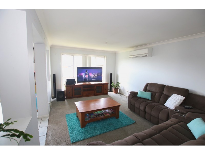 122 Fourth Avenue, Marsden QLD 4132
