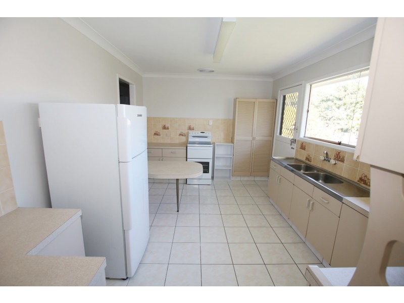 28 Woodash Street, Kingston QLD 4114