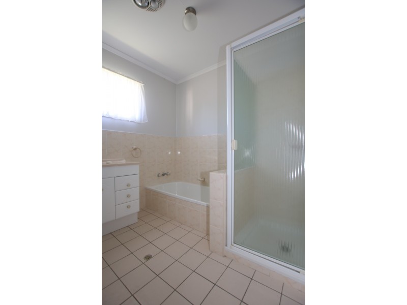28 Woodash Street, Kingston QLD 4114