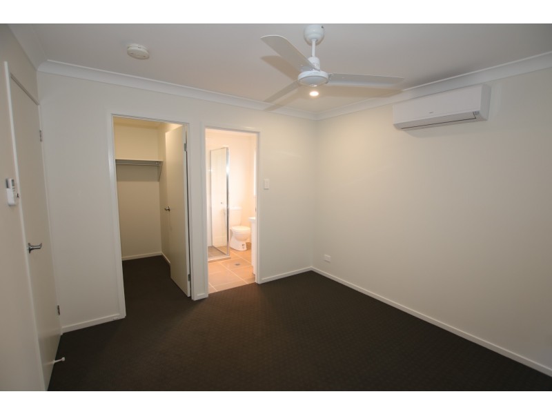 1/6 Ryrie Court, Park Ridge QLD 4125
