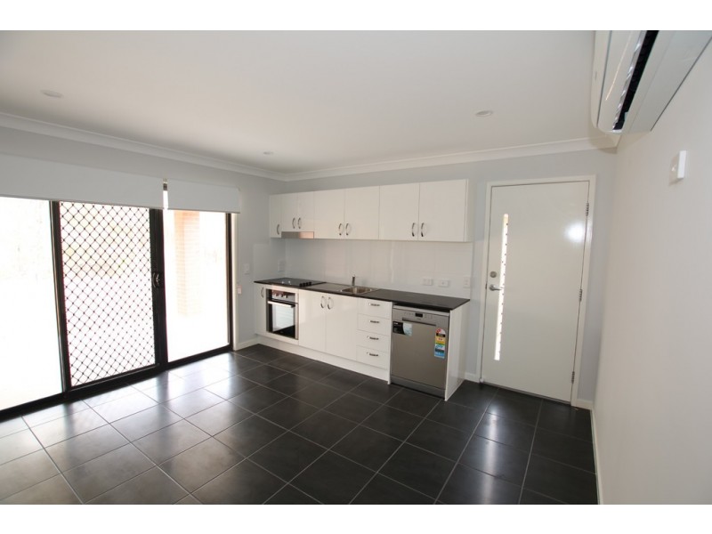 2/23 Ryrie Court, Park Ridge QLD 4125
