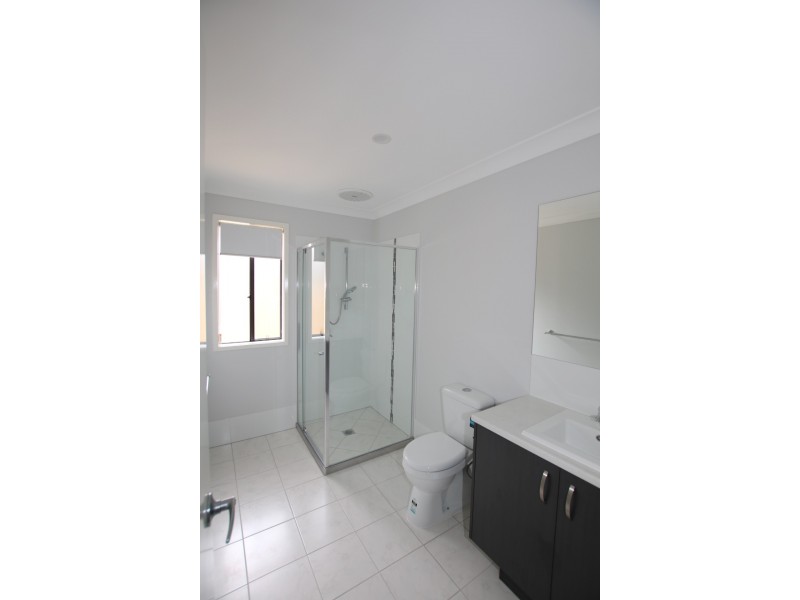 2/23 Ryrie Court, Park Ridge QLD 4125